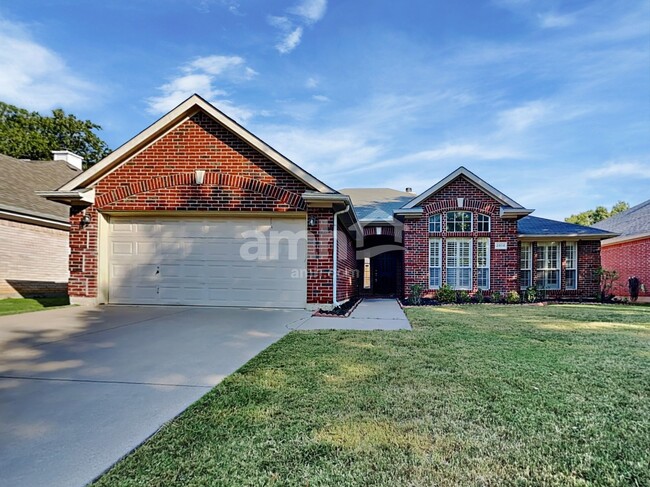 Building Photo - 2814 Cheshire Way