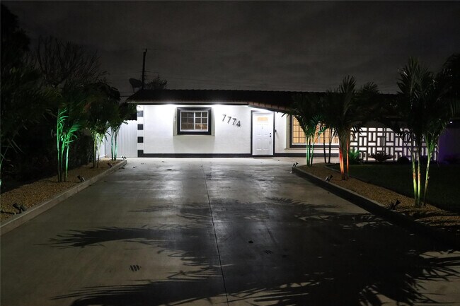 Building Photo - 7774 Orleans St