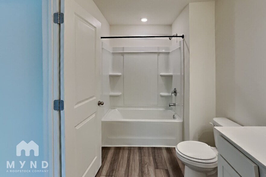 Building Photo - 2622 Senegal Wy