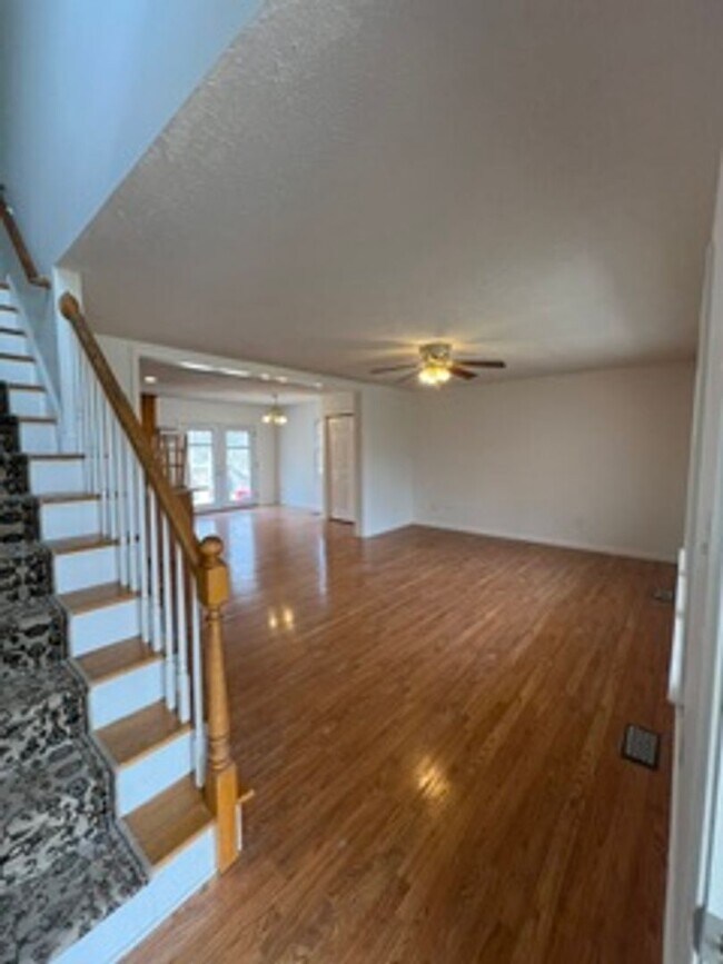 Building Photo - Single family home located in southern Rockbridge County