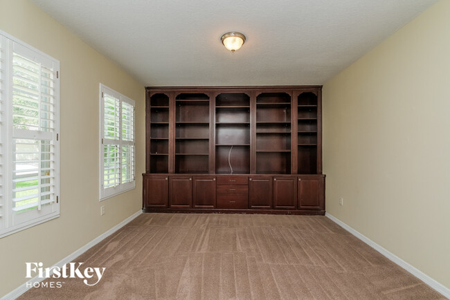 Building Photo - 3611 Elk Ridge Ln