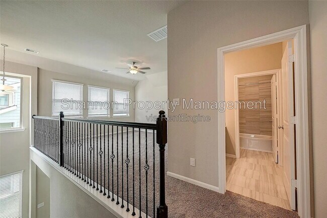 Building Photo - 2559 Terrace Point Dr