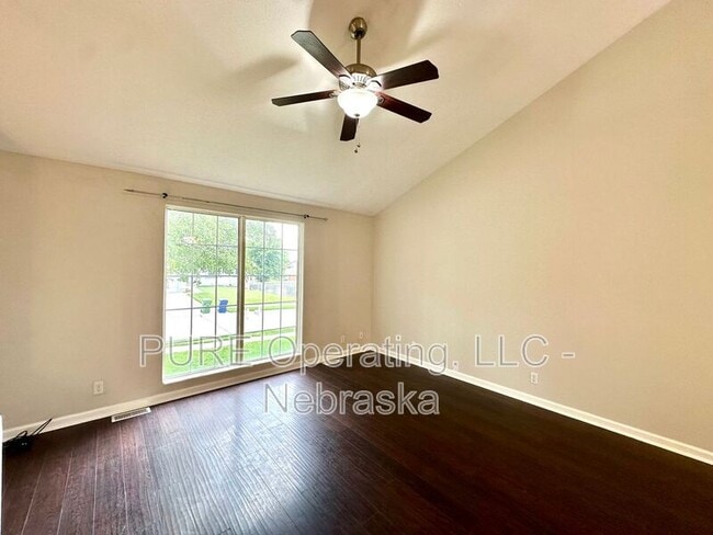 Building Photo - 14430 S 35th St