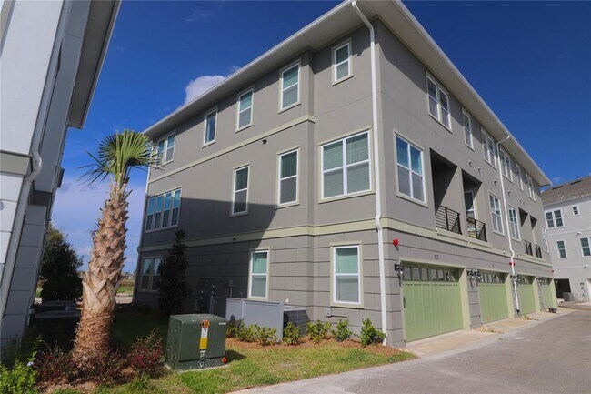 Building Photo - 8224 Elion St