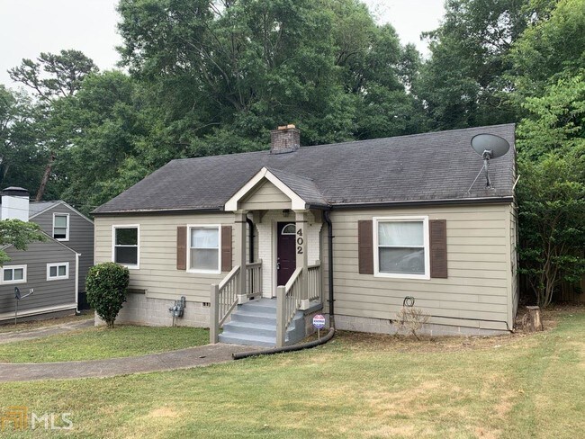 Primary Photo - 402 Deckner Ave SW