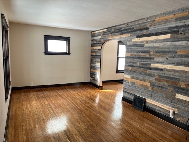 Living room - 40 Virginia St