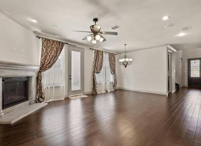 Building Photo - 5018 Dominion Blvd