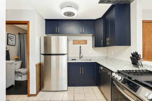 Building Photo - 157 Mississippi Pl