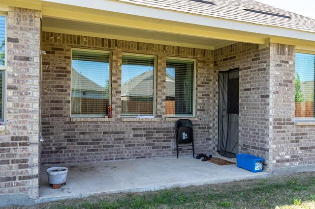 Building Photo - 1713 Lake Grove Dr