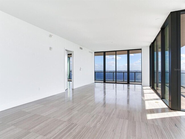 Building Photo - 3101 Bayshore Blvd