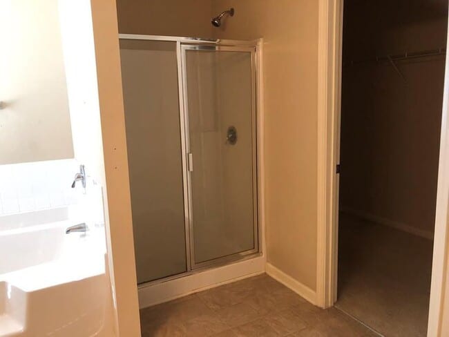 Building Photo - 13 Old Glory Way