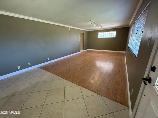 Building Photo - 2309 N 81st Way