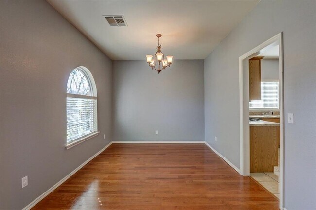 Building Photo - 7017 Eagles Landing