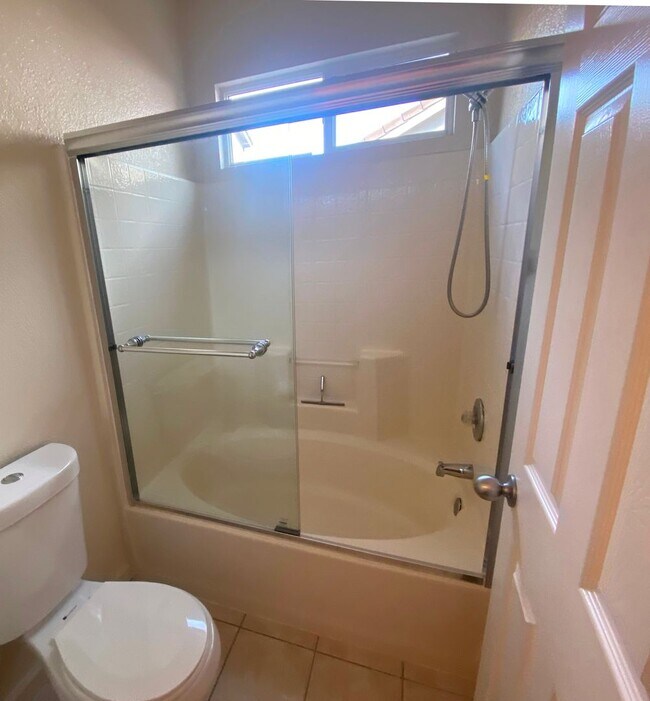 Building Photo - 5018 Michaelangelo Ct
