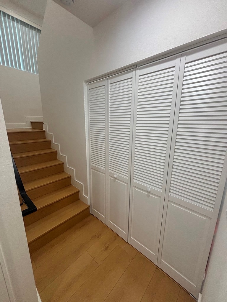 Building Photo - 5526 S Wilton Pl