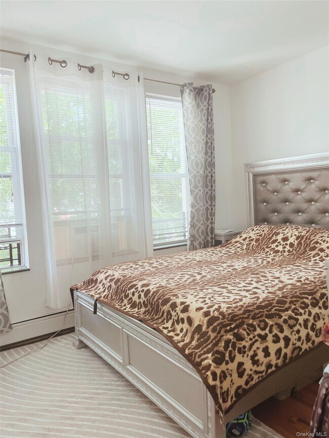 Building Photo - 60-08 Cooper Ave