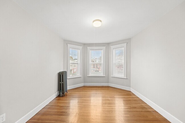 Building Photo - 40 Ripley Rd