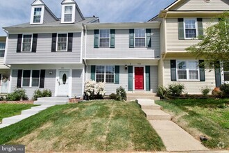 Building Photo - 7688 Wolford Way