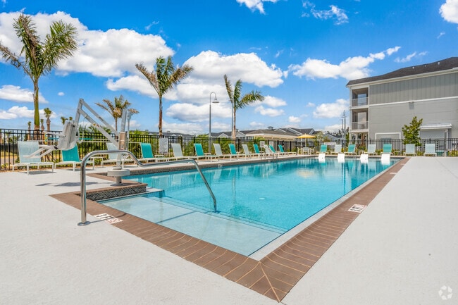 Building Photo - Springs at Coral Shores