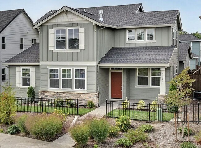 Primary Photo - Discover the Charm of This Elegant North P...