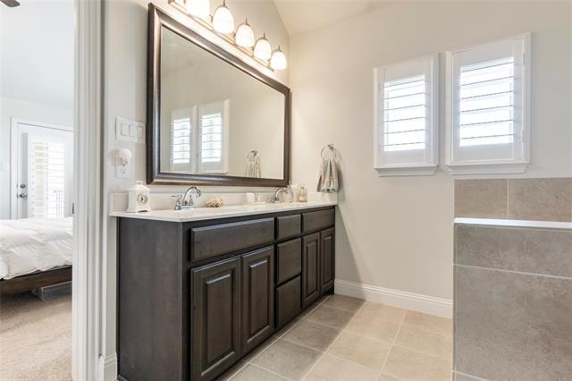 Building Photo - 2513 Gramercy Park Dr