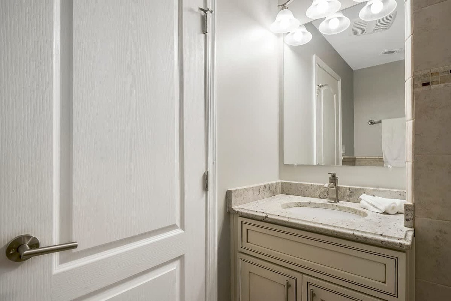 Building Photo - 45 Rhode Island Ave NE