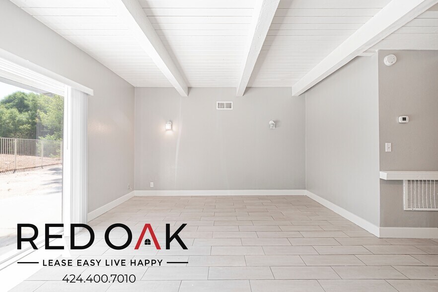 Building Photo - 915 Paseo Grande