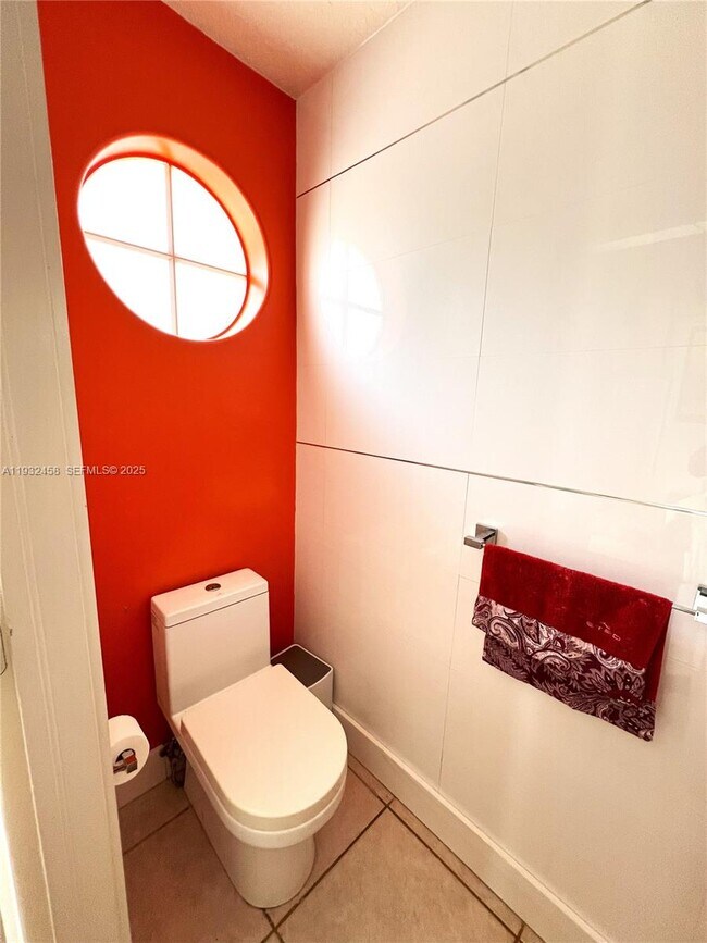 Building Photo - 4849 NW 108th Path