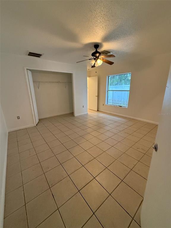 Building Photo - 2705 Uxbridge Ln