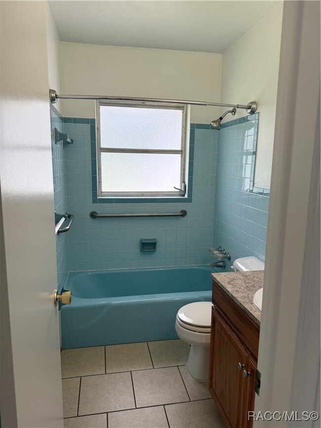 Building Photo - 6106 E Calico Ln