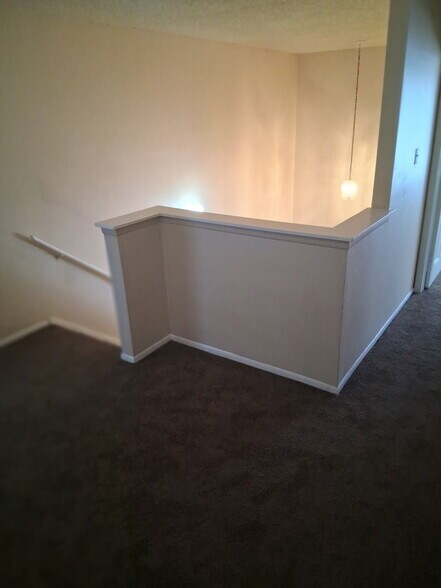 Building Photo - 874 Fillmore Dr