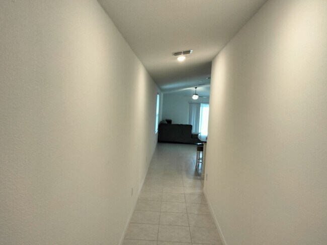 Entry hallway - 3186 Oyster Cove St