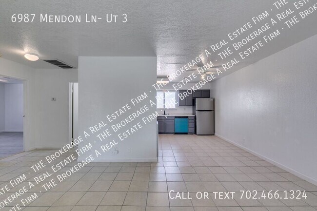 Building Photo - 6987 Mendon Ln