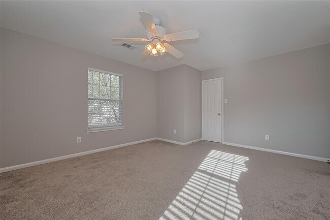 Building Photo - 21831 Manitou Falls Ln
