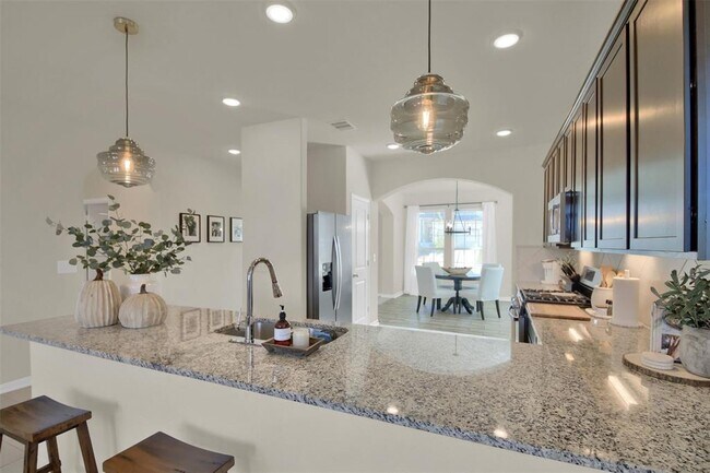 Building Photo - 6510 Teramo Ter