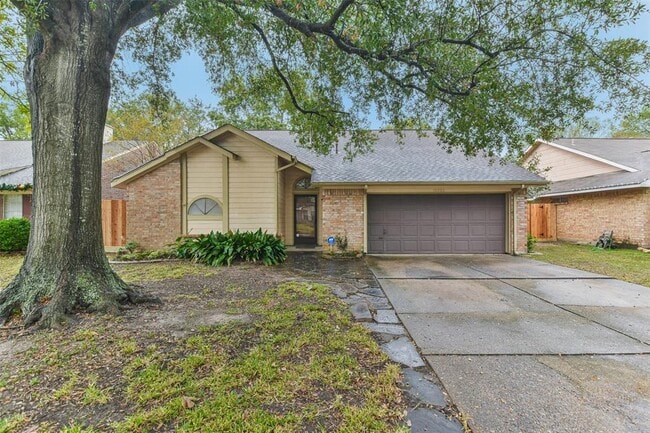 Primary Photo - 10306 Wayward Wind Ln