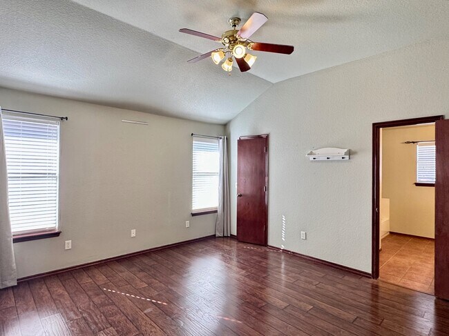 Building Photo - 16401 Osceola Trail