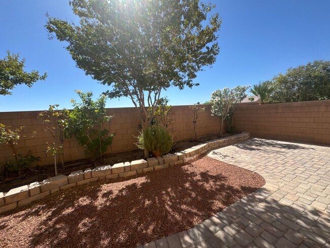 Building Photo - 4-bedroom house for rent in Highlands Ranch!