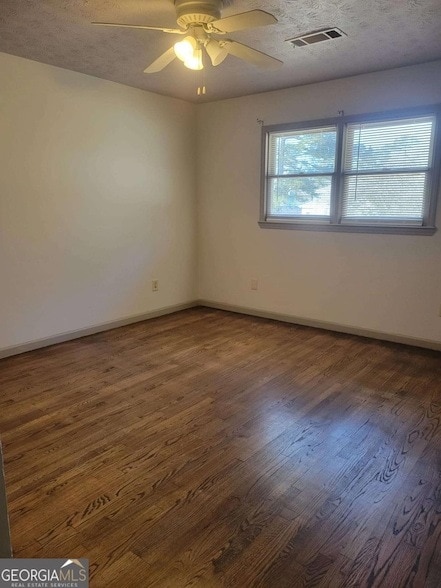 Building Photo - 1063 Pleasant Hill Rd