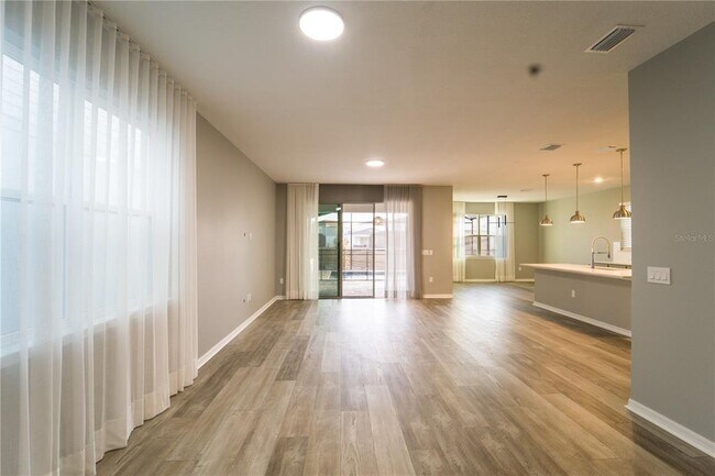 Building Photo - 8368 Fenton St