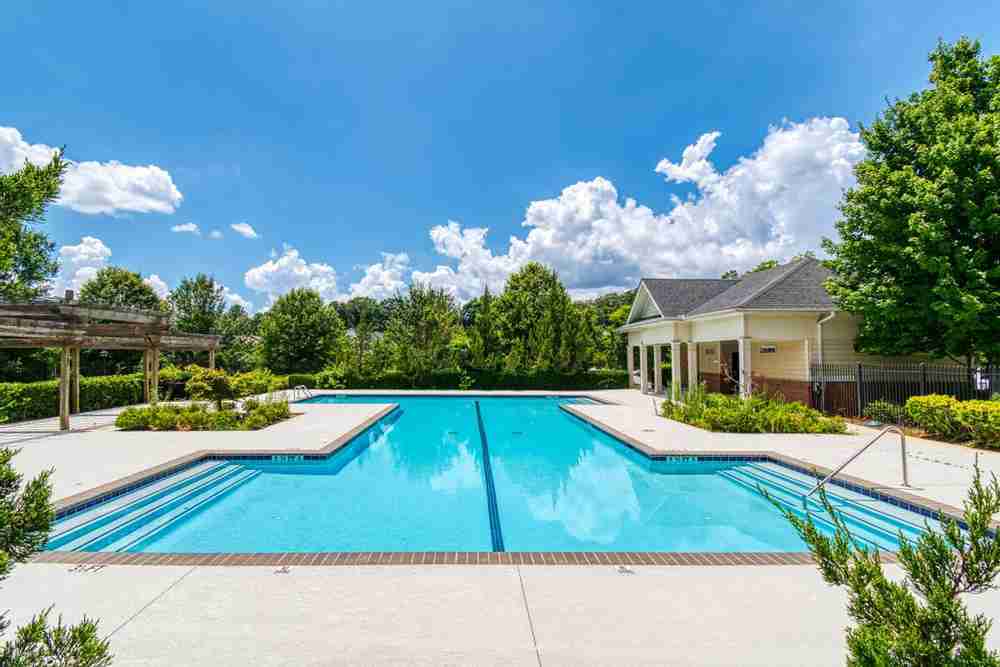 Pool Amenities - 1931 Bayrose Cir