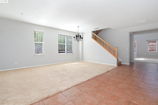 Building Photo - 2765 St Andrews Dr