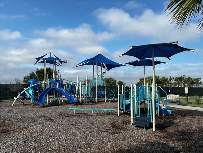 Building Photo - 3003 Lago Costa Dr