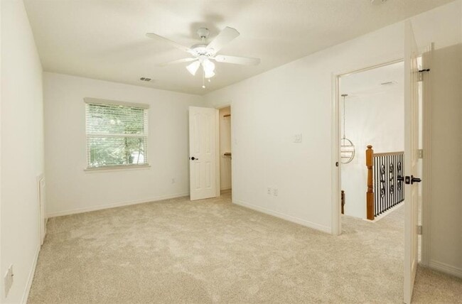 Building Photo - 5807 Boyce Springs Dr