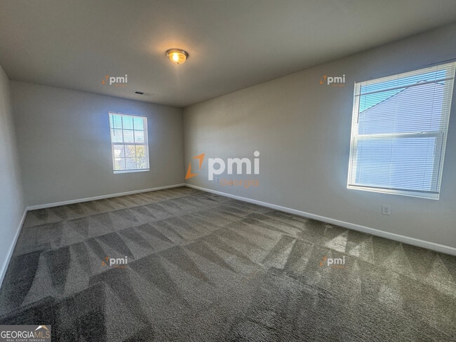Building Photo - 104 Sarah Ln