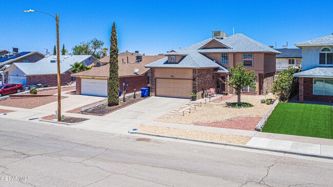 Building Photo - 7333 Golden Hawk Dr