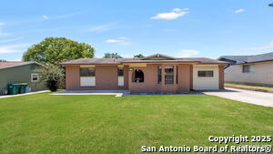 Primary Photo - 334 Shin Oak Dr