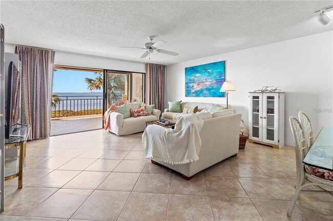 Building Photo - 6460 Mourning Dove Dr