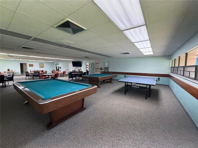 Building Photo - 6020 NW 64th Ave