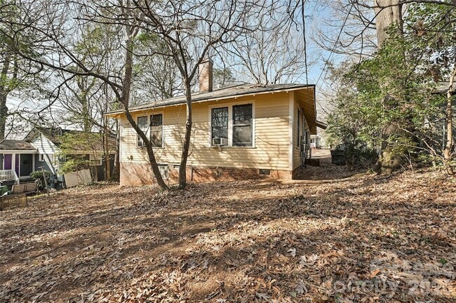 Building Photo - 1504 Nassau Blvd